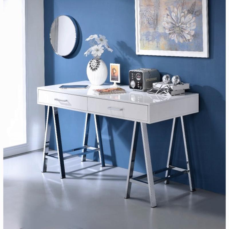 Coleen Writing Desk with USB – Sleek Design, Modern Functionality